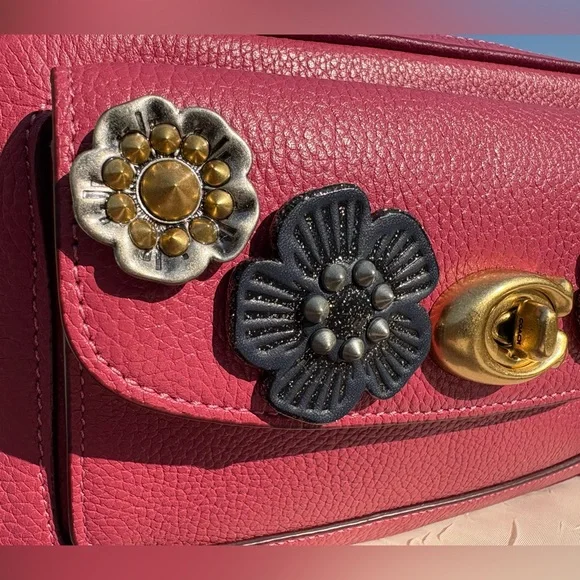 COACH Create Upcrafted Willow Metal Tea Rose Camera Bag In Bright Pink C0695